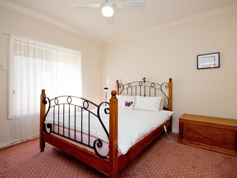 7 Angove Park Drive, Tea Tree Gully SA 5091