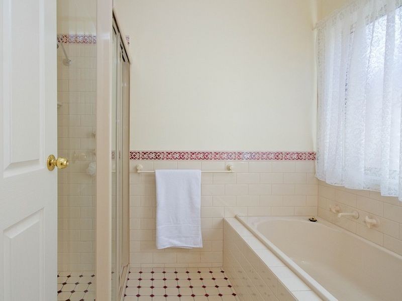 7 Angove Park Drive, Tea Tree Gully SA 5091