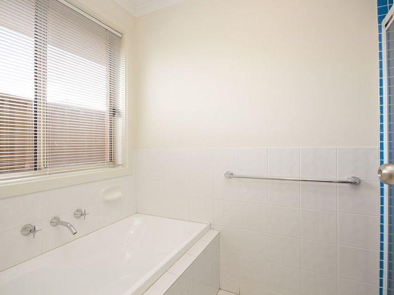 68 Leicester Grove, Andrews Farm SA 5114