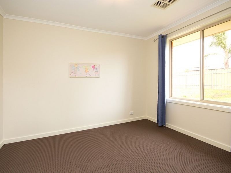 68 Leicester Grove, Andrews Farm SA 5114
