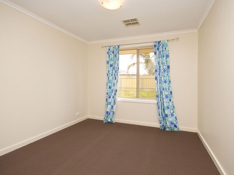 68 Leicester Grove, Andrews Farm SA 5114