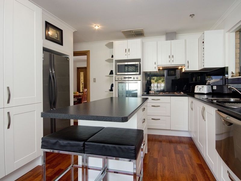 11 Kirk Street, Redwood Park SA 5097