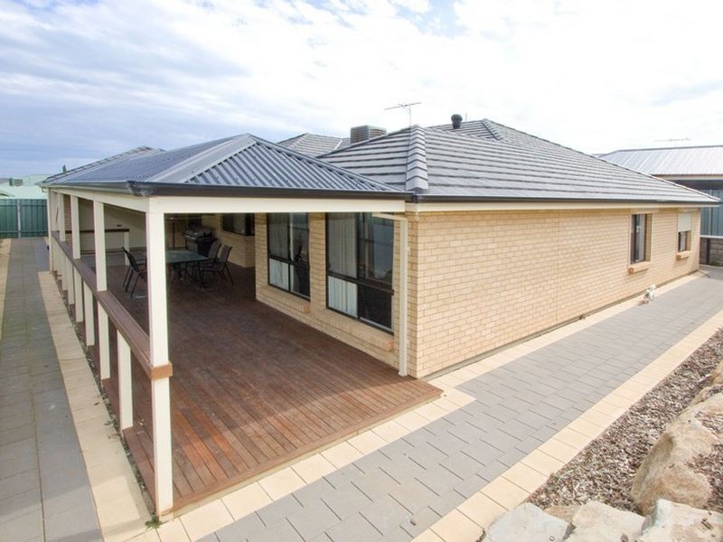 3 Swallow Drive, Hewett SA 5118