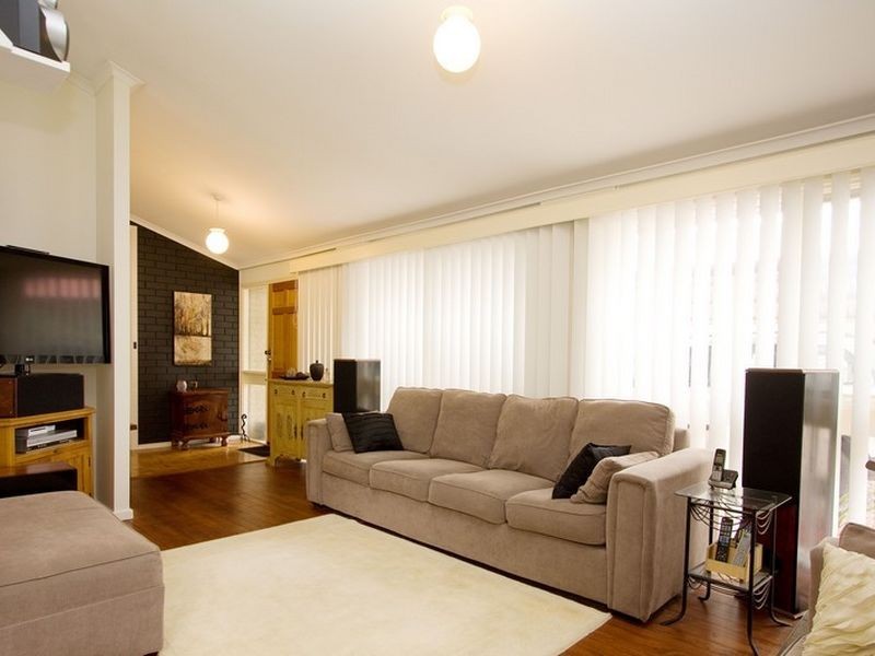 14 Catherine Drive, Redwood Park SA 5097