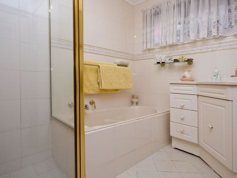 16 Grandview Drive, Hillbank SA 5112