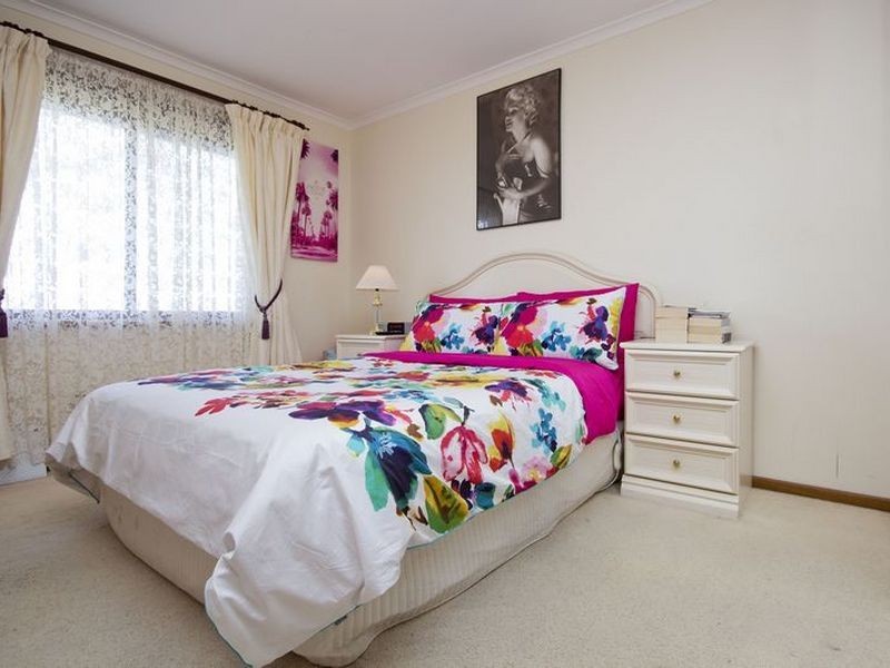 16 Grandview Drive, Hillbank SA 5112