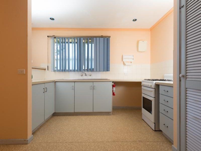 33 Ramsay Way, Para Hills West SA 5096