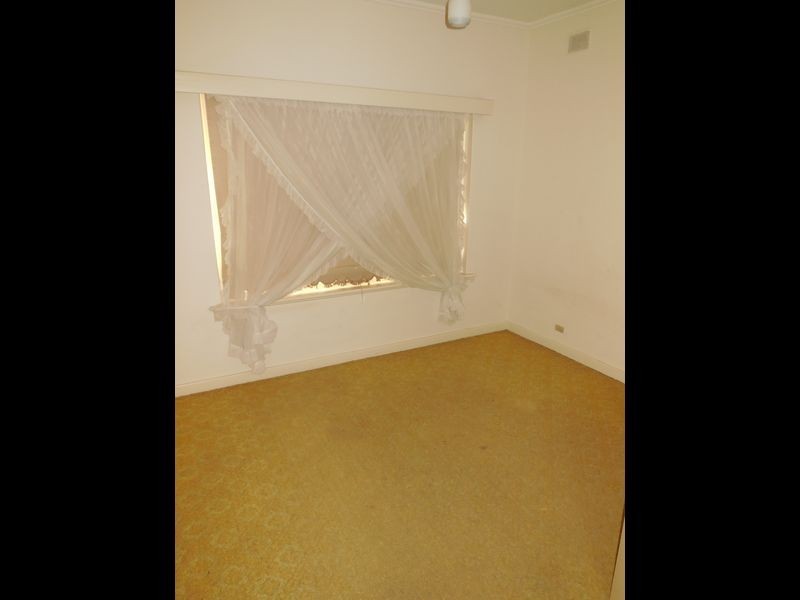 4 Ayredale Avenue, Clearview SA 5085