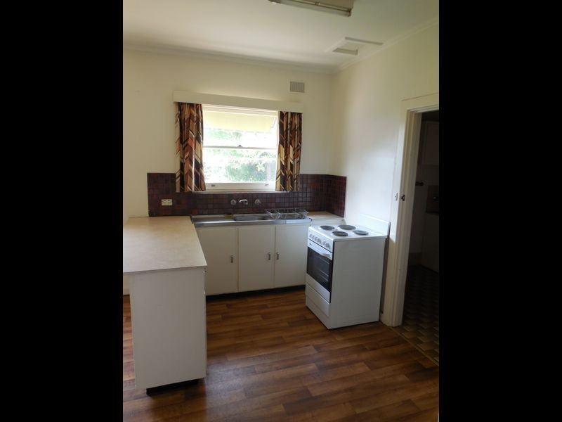 4 Ayredale Avenue, Clearview SA 5085