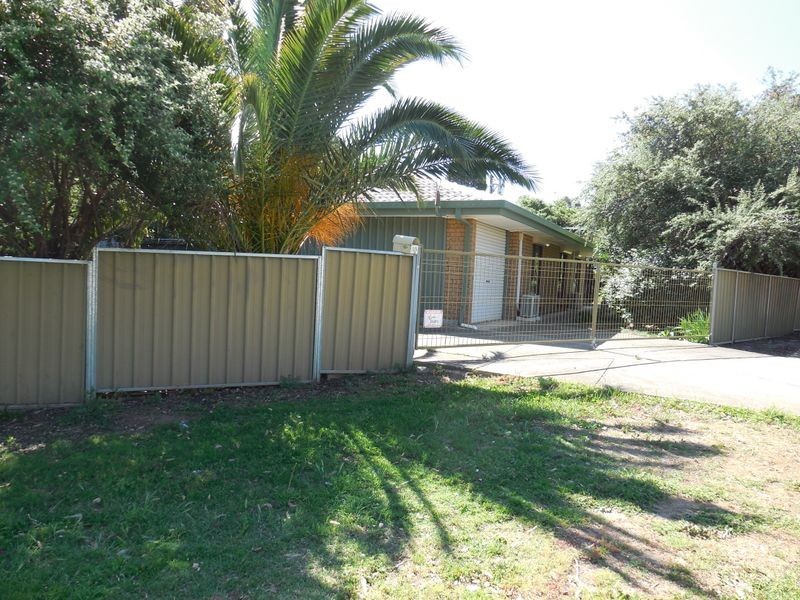 60 Cronulla Drive, Redwood Park SA 5097