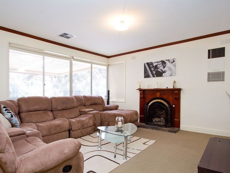 21 Black Top Road, Hillbank SA 5112