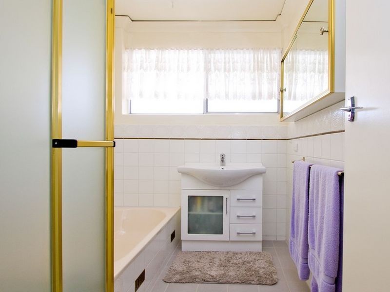 28 Far View Crescent, Ridgehaven SA 5097