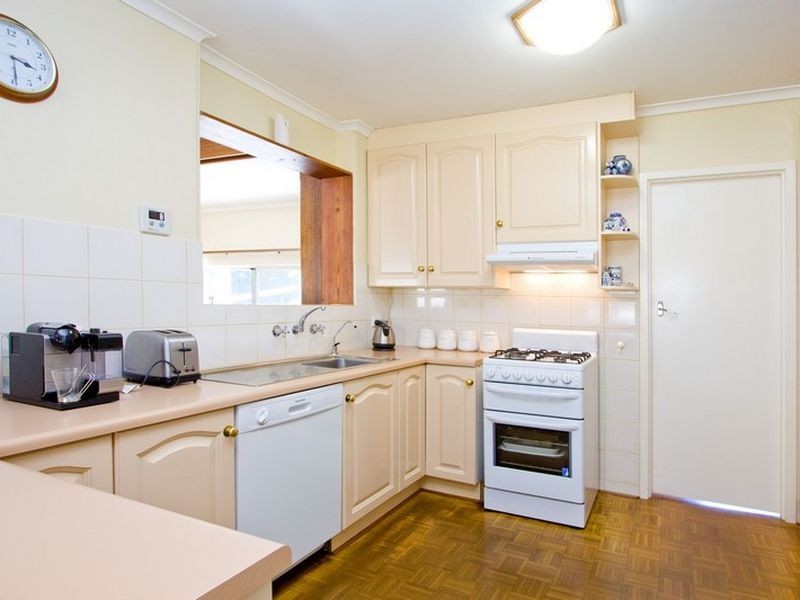 28 Far View Crescent, Ridgehaven SA 5097