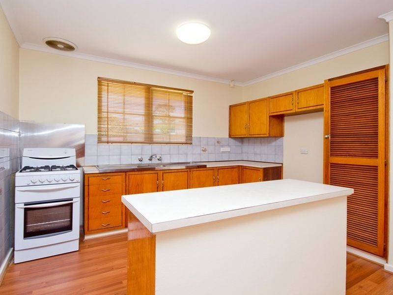 8 Leichardt Avenue, Ingle Farm SA 5098