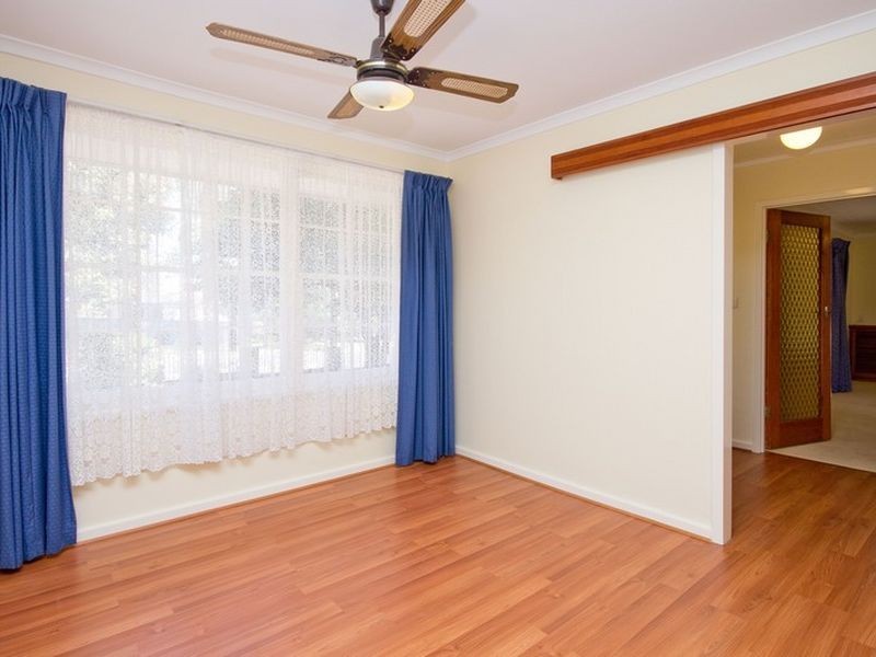 8 Leichardt Avenue, Ingle Farm SA 5098