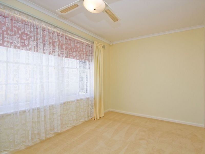 8 Leichardt Avenue, Ingle Farm SA 5098