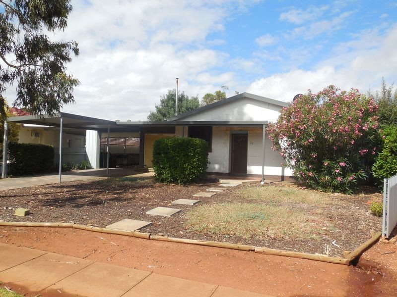27 Fairfield Street, Elizabeth Grove SA 5112
