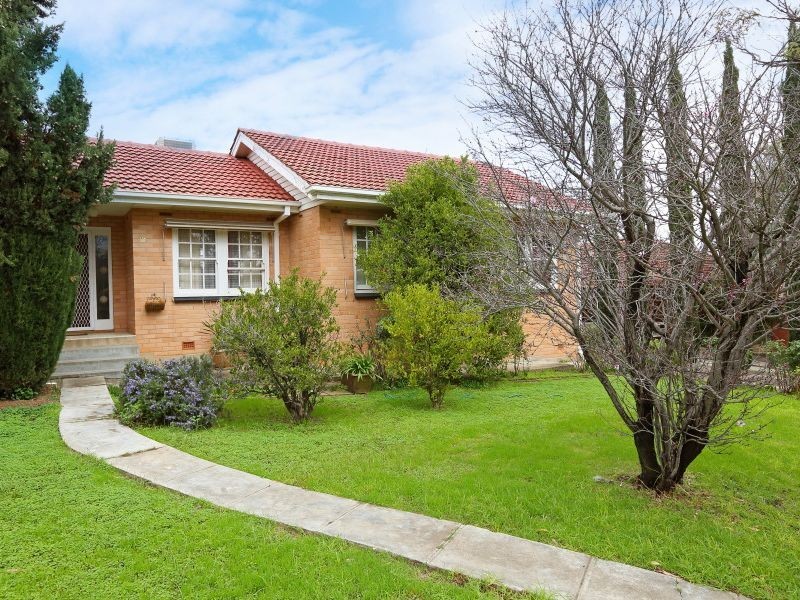 15 Phillips Avenue, Para Hills SA 5096