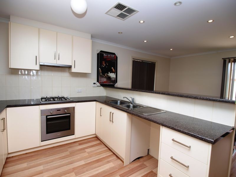 4B Tangarine Court, Munno Para West SA 5115