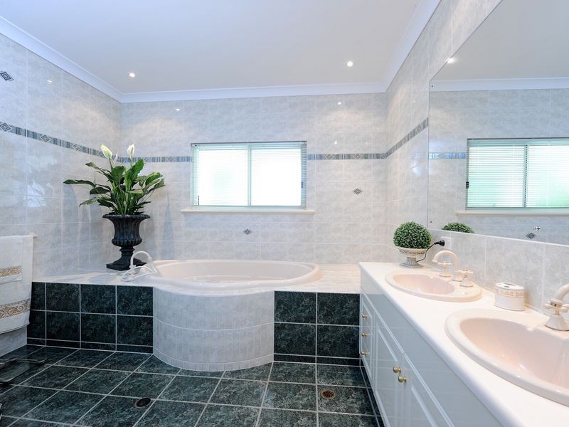 7 Timbertop Court, Gulfview Heights SA 5096