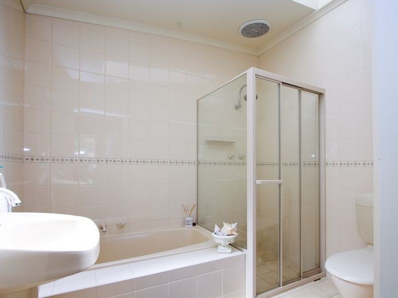 4 Hudson Ave, Rostrevor SA 5073