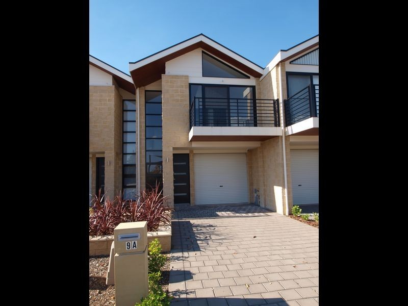 9A Lucia Place, Mawson Lakes SA 5095