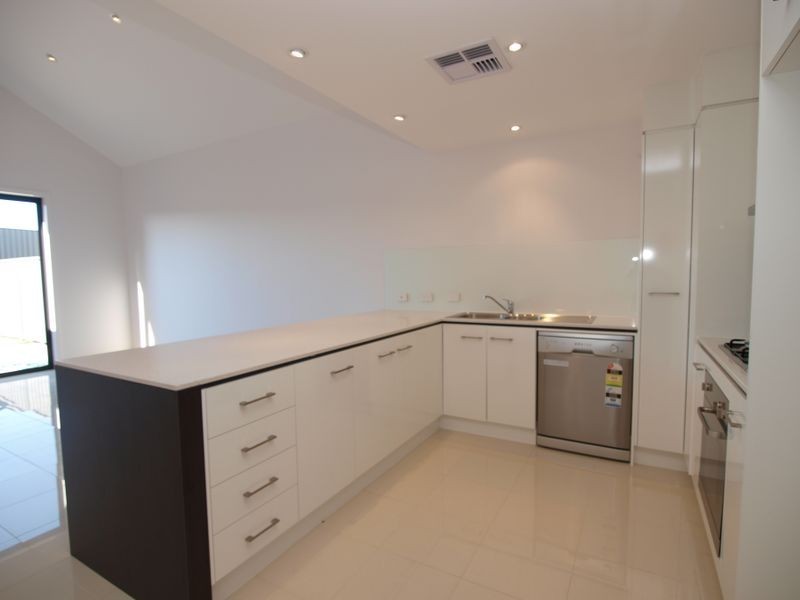 9A Lucia Place, Mawson Lakes SA 5095