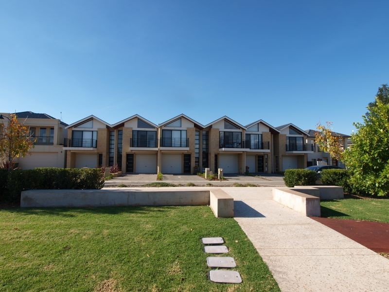 9A Lucia Place, Mawson Lakes SA 5095