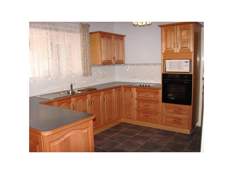 15 Graham Ave, Holden Hill SA 5088