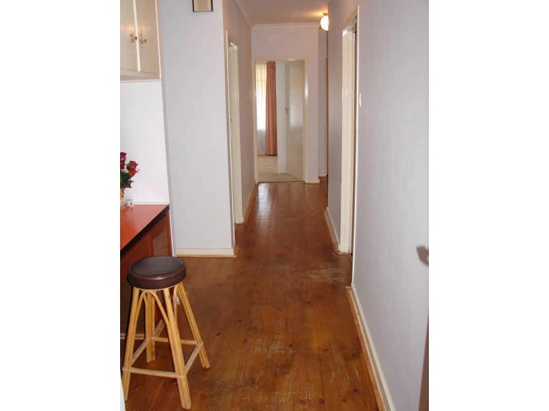 15 Graham Ave, Holden Hill SA 5088