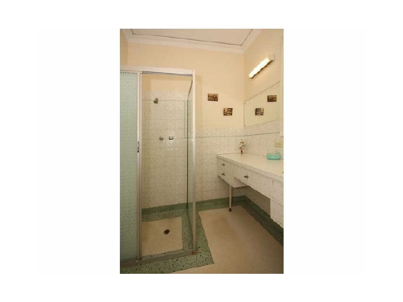 20 Geraldine Street, Valley View SA 5093