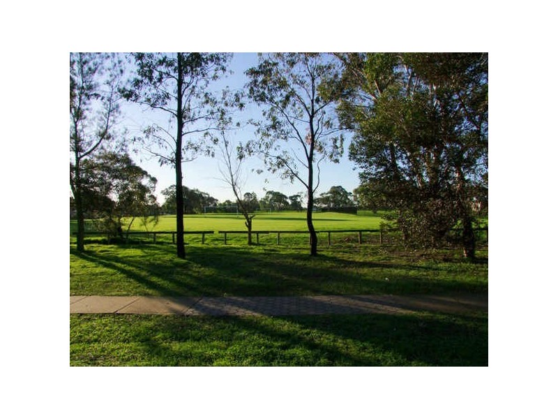 279 Wright Road, Valley View SA 5093