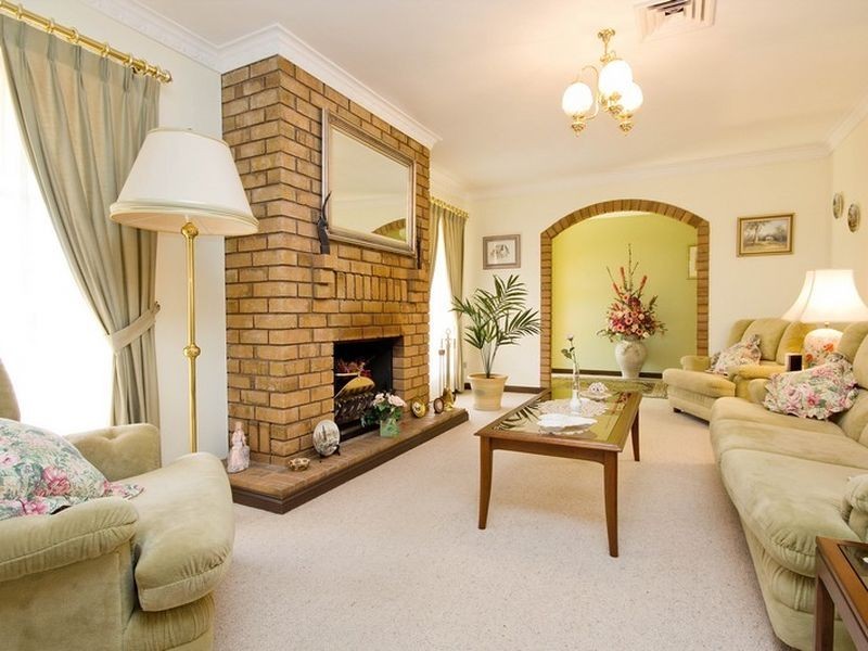 11 Mintanta Drive, Banksia Park SA 5091