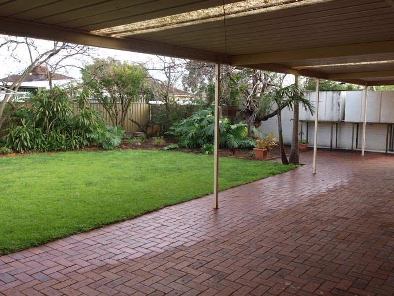 34 Parcoola Ave, Hope Valley SA 5090