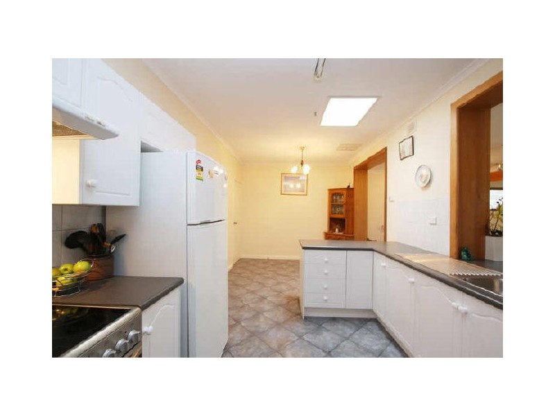 6 Rega Ave, Hope Valley SA 5090