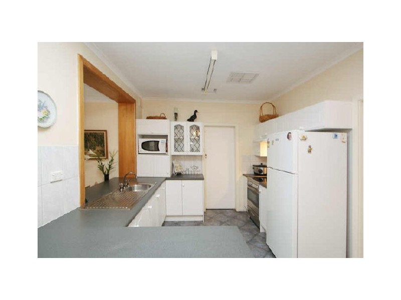 6 Rega Ave, Hope Valley SA 5090