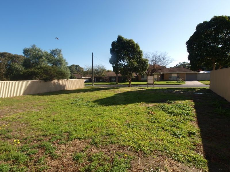 15 Crampton Street, Fairview Park SA 5126