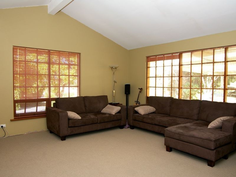 14 Linden Road, Highbury SA 5089