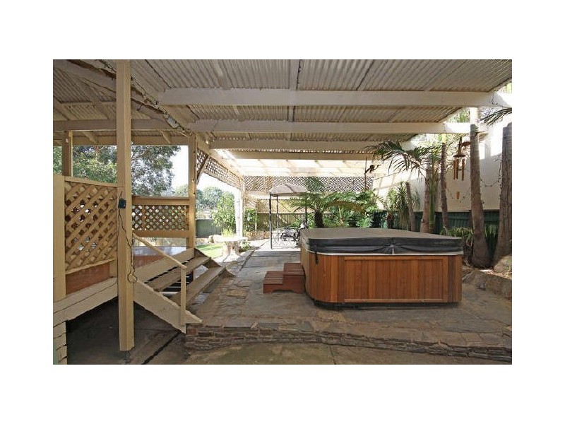 9 Richmond Road, Hope Valley SA 5090