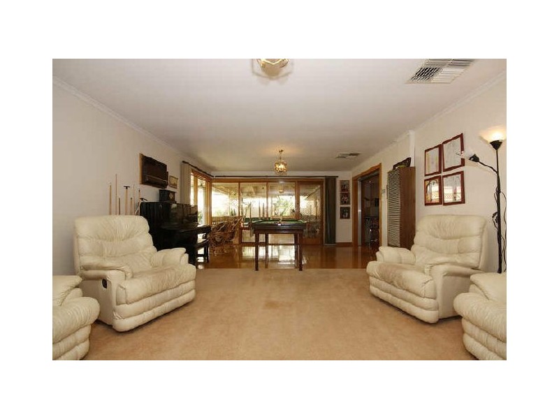 9 Richmond Road, Hope Valley SA 5090