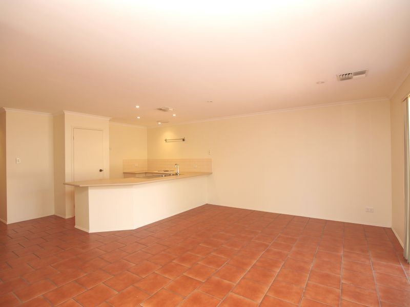 2A Dunmore Street, Blair Athol SA 5084