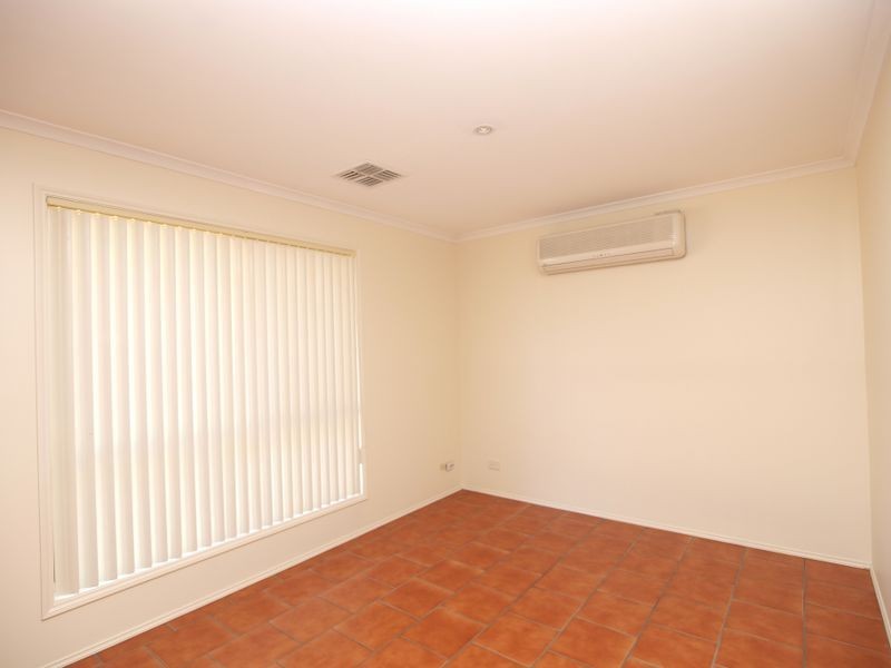 2A Dunmore Street, Blair Athol SA 5084