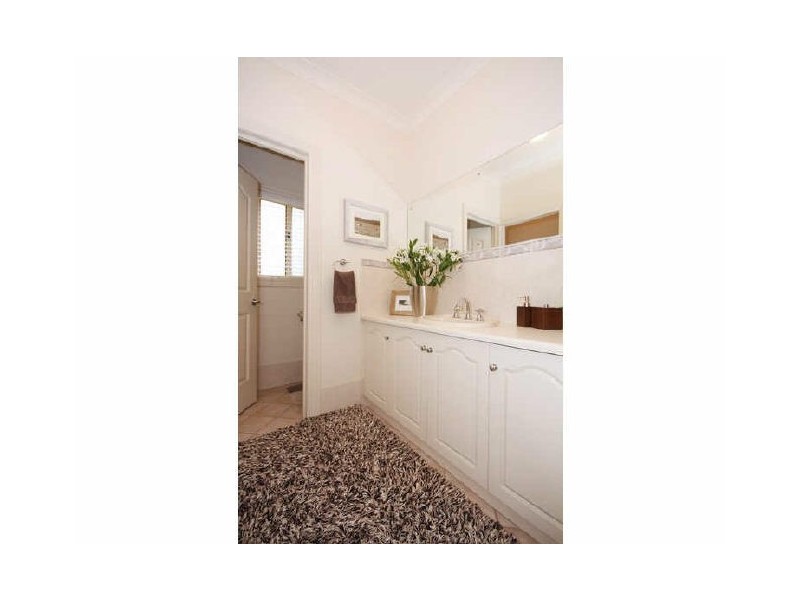 16 Breakwater Court, Gulfview Heights SA 5096