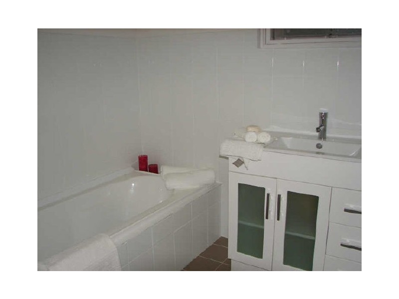 15 Lake View Cres, Highbury SA 5089