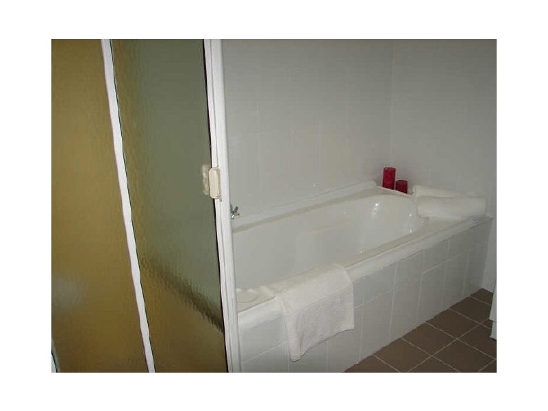 15 Lake View Cres, Highbury SA 5089