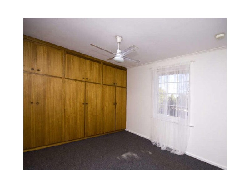 15 Lake View Cres, Highbury SA 5089