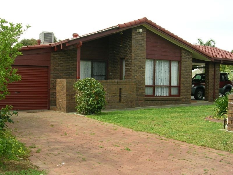 39 Toovis Ave, St Agnes SA 5097