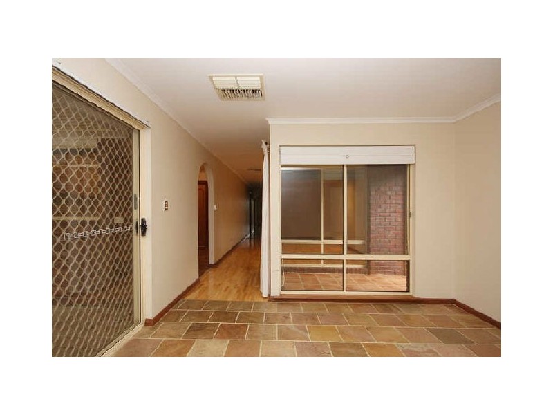 29 Taylor Street, Modbury Heights SA 5092