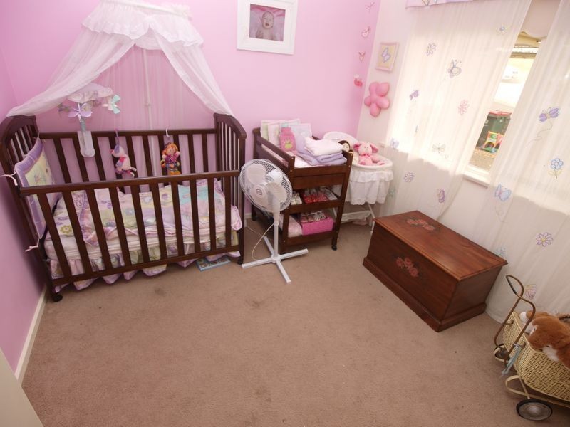 20 Carnarvon Avenue, Redwood Park SA 5097