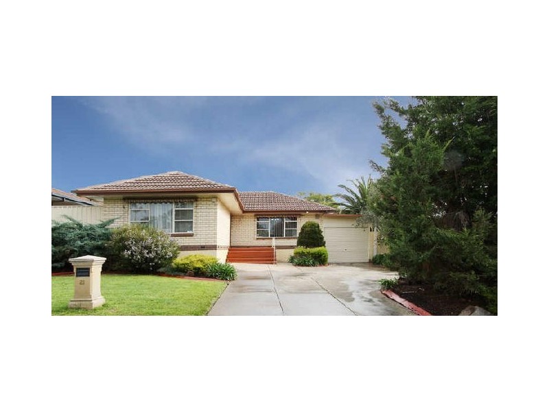 21 Geoffery Ave, Valley View SA 5093